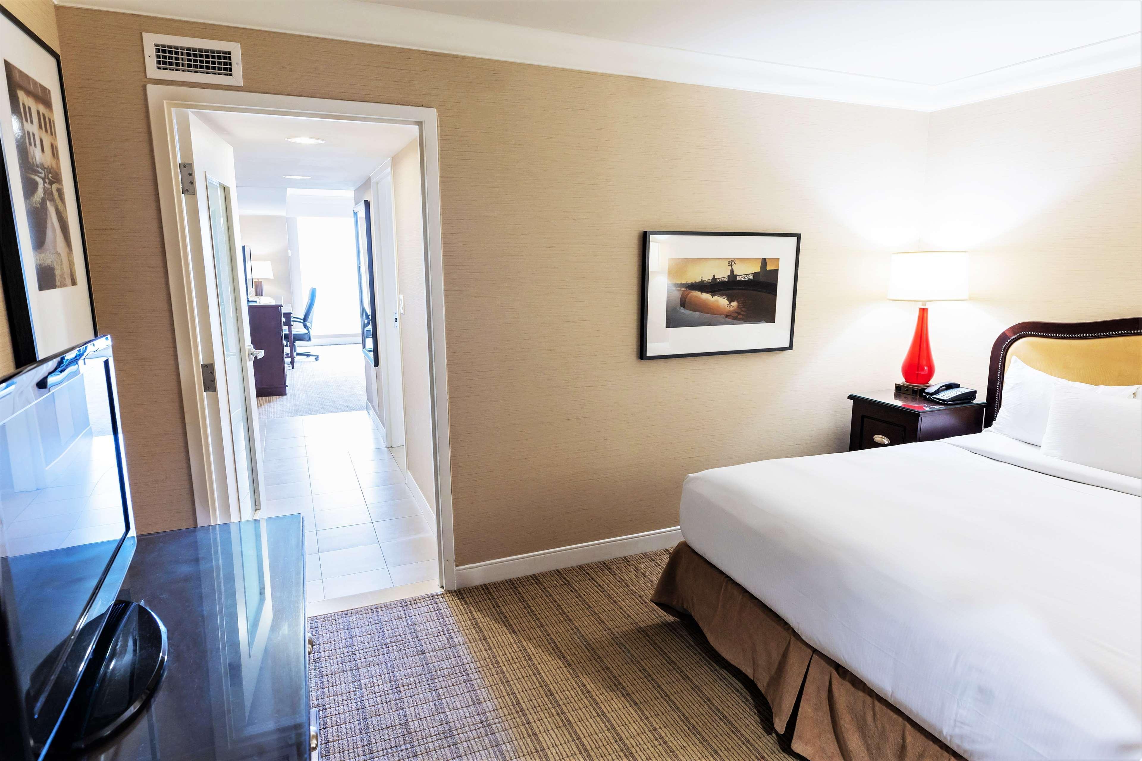 Hilton Niagara Falls/ Fallsview Hotel And Suites Exterior foto